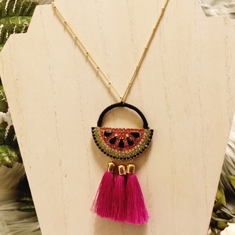 🍉Watermelon gold boho 18” necklace. NWT🍉
